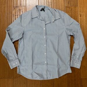 Juicy Couture 100% silk pinstripe button up - medium